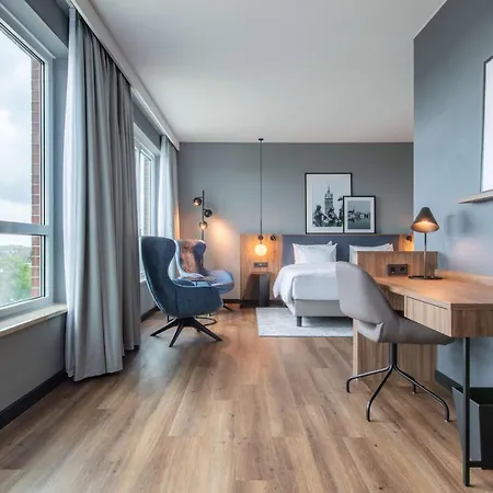 Ξενοδοχείο Radisson Blu 4*