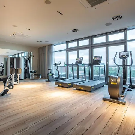 Radisson Blu 4* Ρόστοκ
