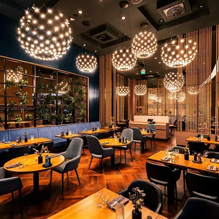 Radisson Blu 4* Ρόστοκ
